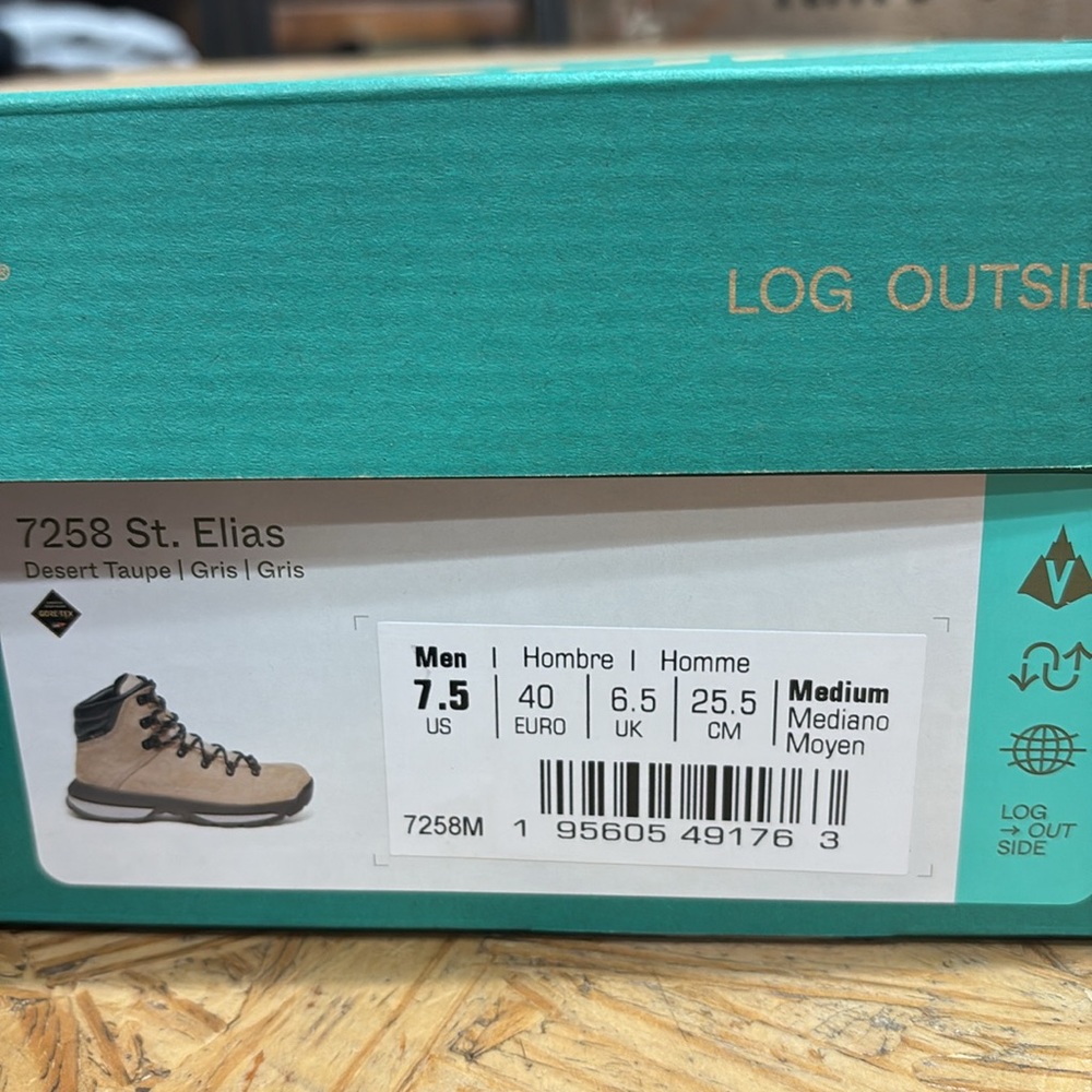 Brand new in box discontinued waterproof Gore-Tex Vasque St. Elias. - Picture 6 of 8